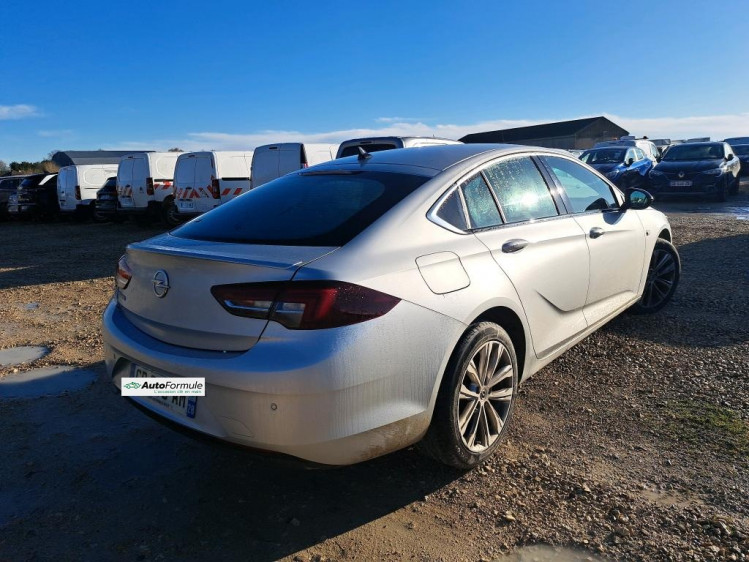 OPEL INSIGNIA 1.5 diesel 122cv &eacute;l&eacute;gance business boite auto 5 portes 
