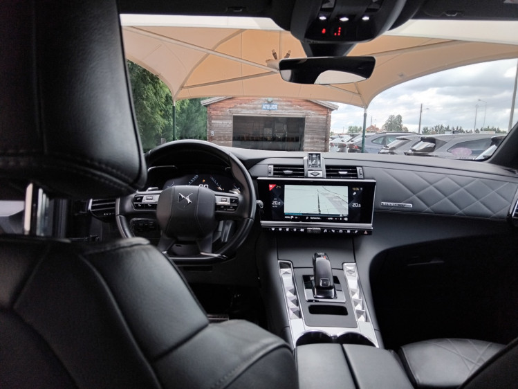 DS AUTOMOBILES DS7 CROSSBACK 1.6 essence 180cv rivoli + toit pano ouvrant + ... boite automatique eat8