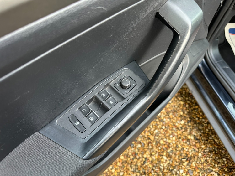 VOLKSWAGEN T-ROC 1.0 tsi 115cv lounge