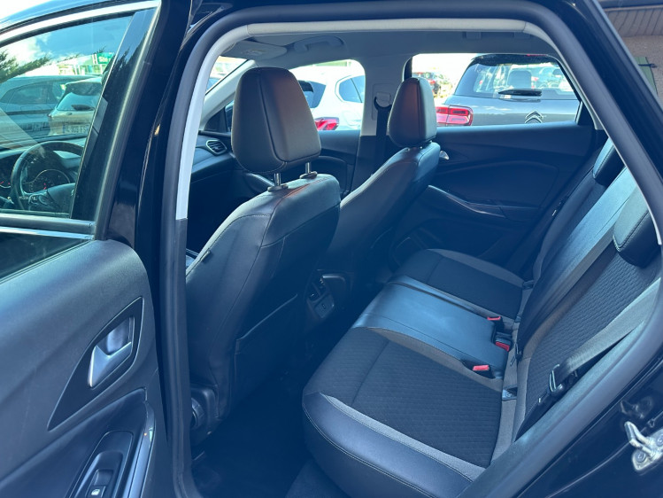 OPEL GRANDLAND X 1.5 diesel 130cv &eacute;l&eacute;gance business + options + attelage boite auto 8