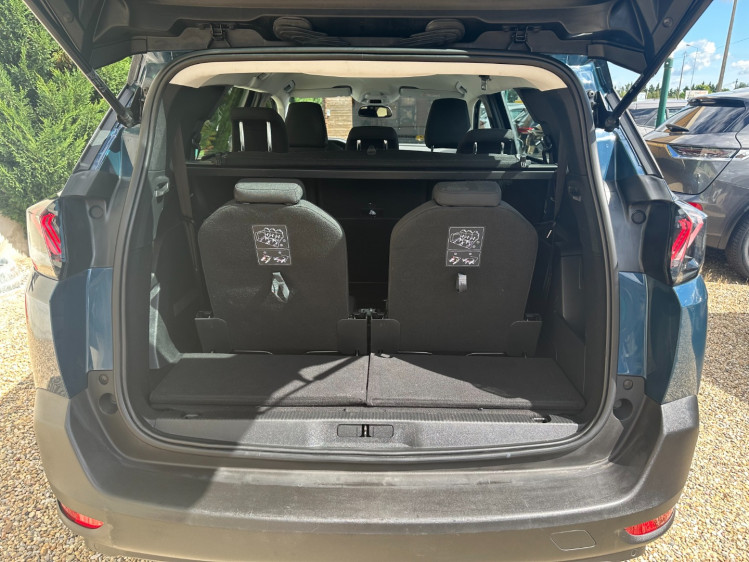 PEUGEOT 5008 NOUVEAU 1.5 bluehdi 130cv active pack boite manuelle 7places