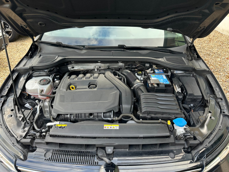 VOLKSWAGEN GOLF BERLINE 1.5 tsi 130cv life business 5portes