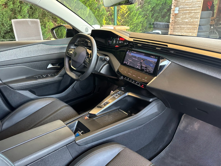 PEUGEOT 308 SW NOUVELLE 1.5 bluehdi 130cv allure pack eat8 boite auto....