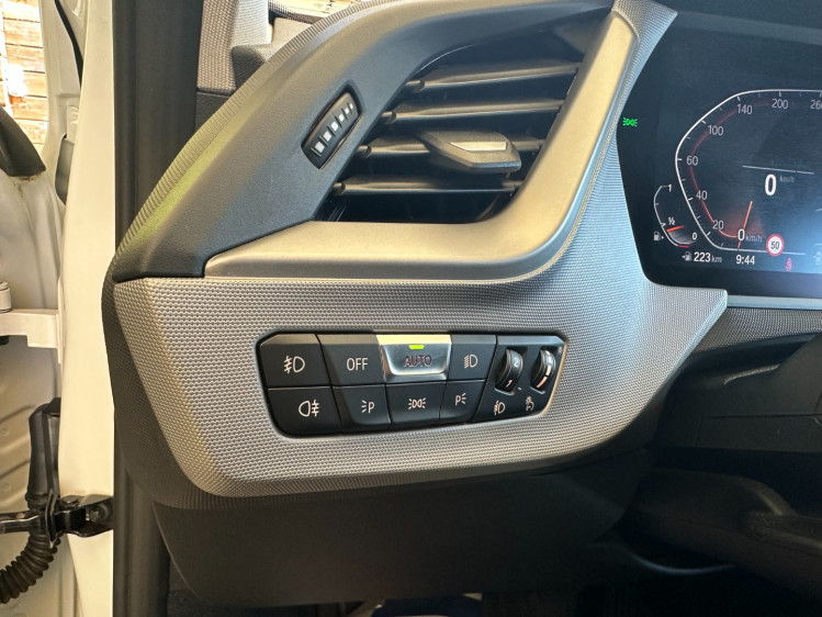 BMW SERIE 1 116i business d&eacute;sign 109cv dkg7 boite auto