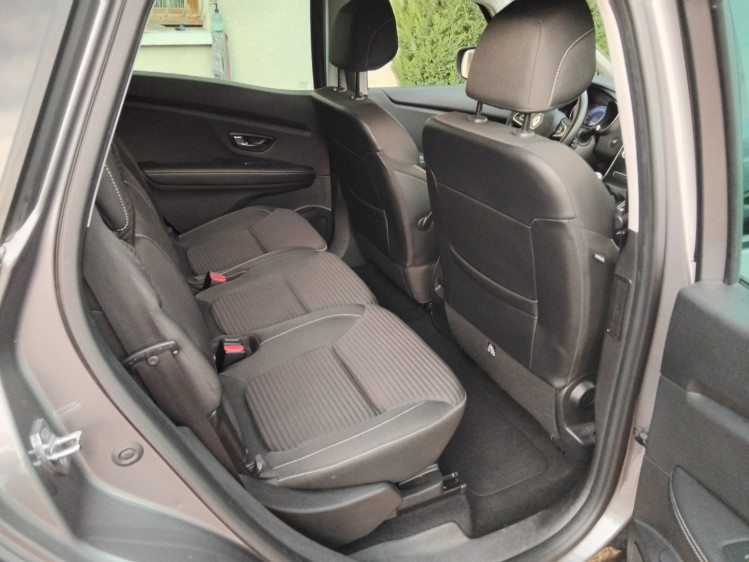 RENAULT SCENIC 1.3 tce 115cv business + attelage