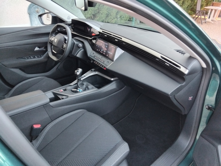 PEUGEOT 308 SW NOUVELLE 1.5 bluehdi 130cv active pack 