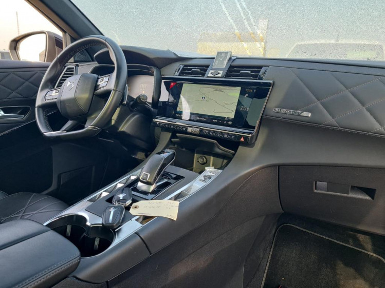 DS AUTOMOBILES DS7 CROSSBACK 1.6 essence 180cv rivoli boite automatique eat8