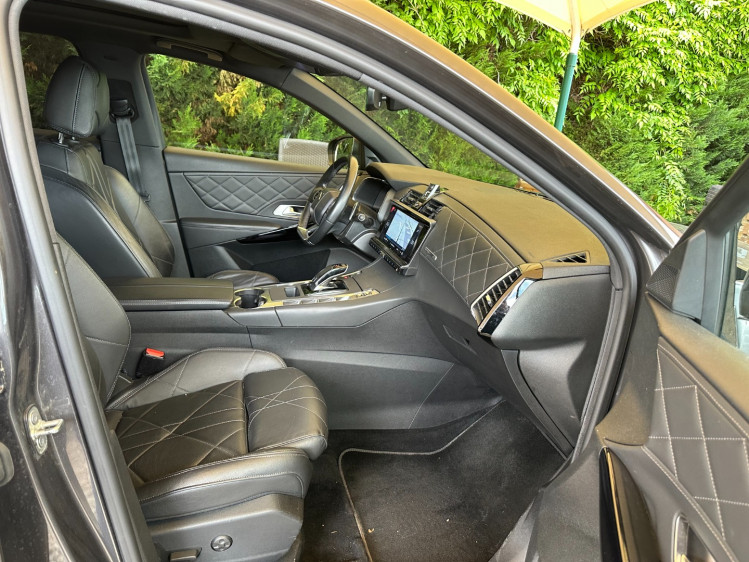 DS AUTOMOBILES DS7 CROSSBACK 1.6 essence 180cv rivoli + toit pano ouvrant + ... boite automatique eat8