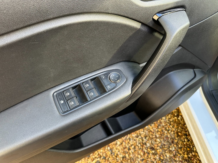 RENAULT CAPTUR 1.0 tce 90cv &eacute;volution 