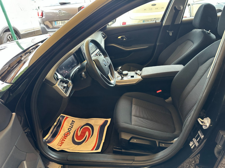 BMW 318I TOURING BREAK 2.0iA 156cv lounge boite auto