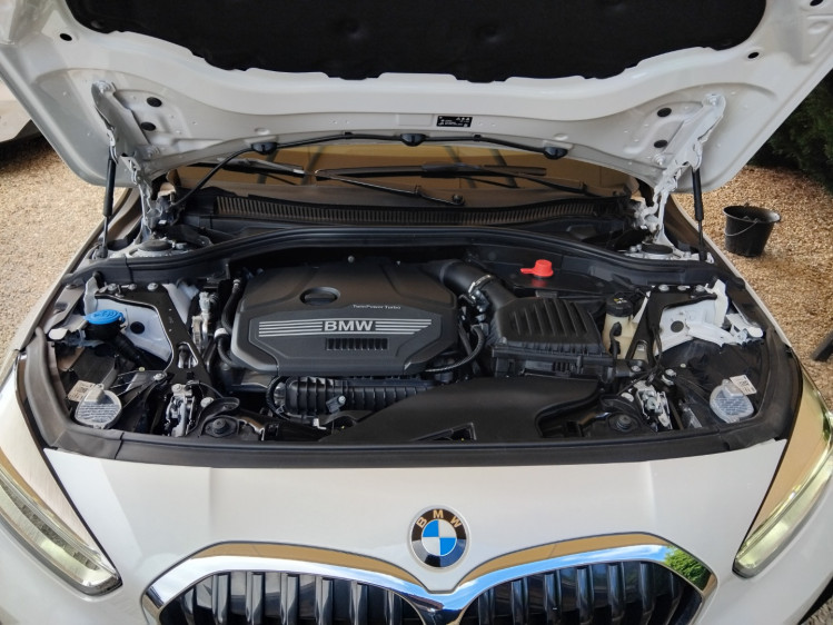 BMW SERIE 1 116i business d&eacute;sign 109cv dkg7 boite auto