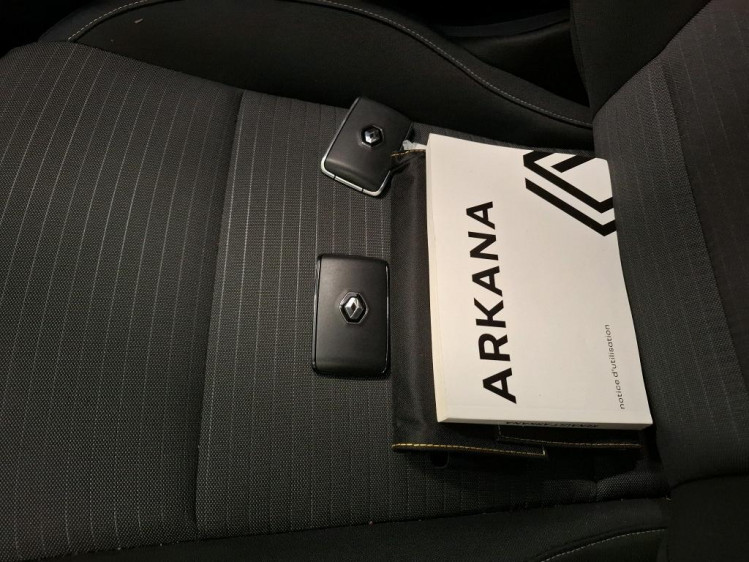 RENAULT ARKANA 1.6 e-tech 145 business boite auto