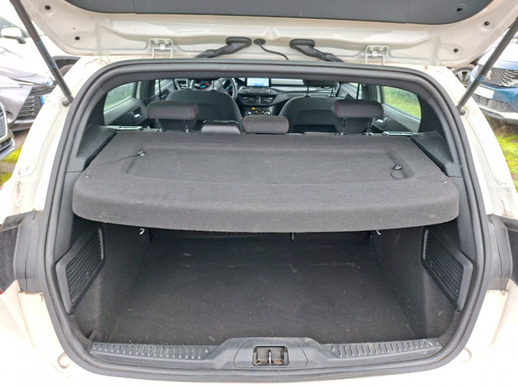 FORD FOCUS 1.0 &eacute;coboost 125cv hybride mhev st line business 5portes