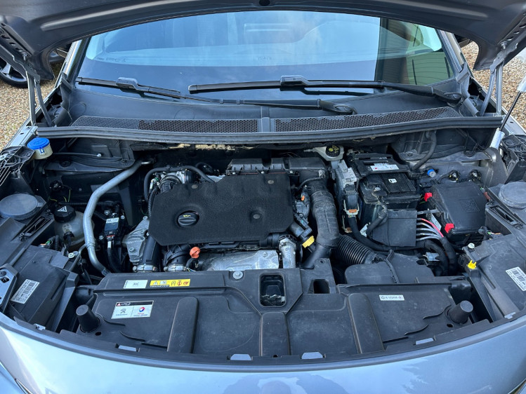 PEUGEOT 5008 1.5 bluehdi 130cv active business eat8 boite auto 7places