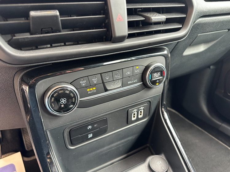 FORD ECOSPORT 1.5 écoblue 95cv titanium + pack confort nav