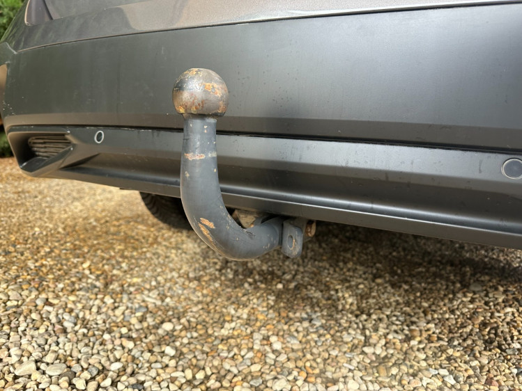 PEUGEOT 308 SW NOUVELLE 1.5 bluehdi 130cv active pack + attelage