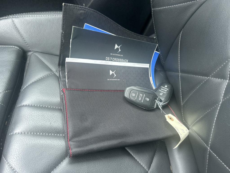 DS AUTOMOBILES DS7 CROSSBACK 1.6 essence 180cv grand chic eat8 boite auto