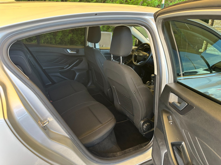 FORD FOCUS NOUVELLE 1.0 flexifuel (&eacute;thanol) 125cv mhev hybride titanium x business 5portes