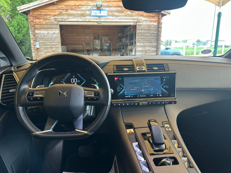 DS AUTOMOBILES DS7 CROSSBACK 1.6 hybrid 225cv rechargeable business e-eat8 boite auto