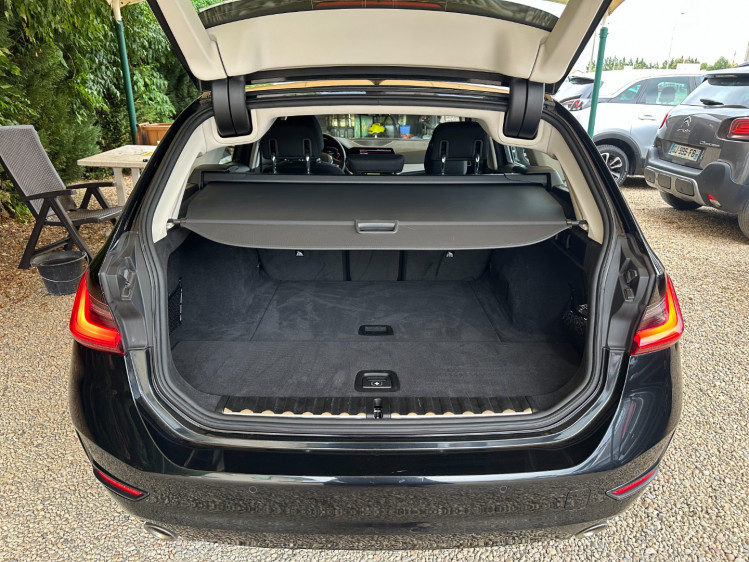 BMW 318I TOURING BREAK 2.0iA 156cv lounge boite auto