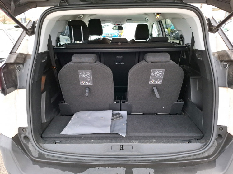 PEUGEOT 5008 1.5 bluehdi 130cv active business 7places