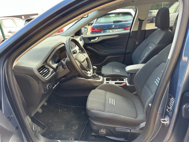 FORD FOCUS NOUVELLE 1.0 flexifuel (&eacute;thanol) 125cv mhev hybride active style + options (pack hiver + toit pano +...) 5portes